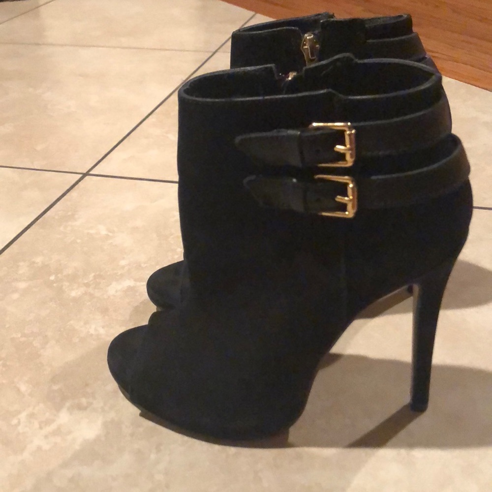Steve Madden booties